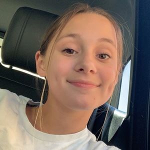 Meet your Posher, Scarlett